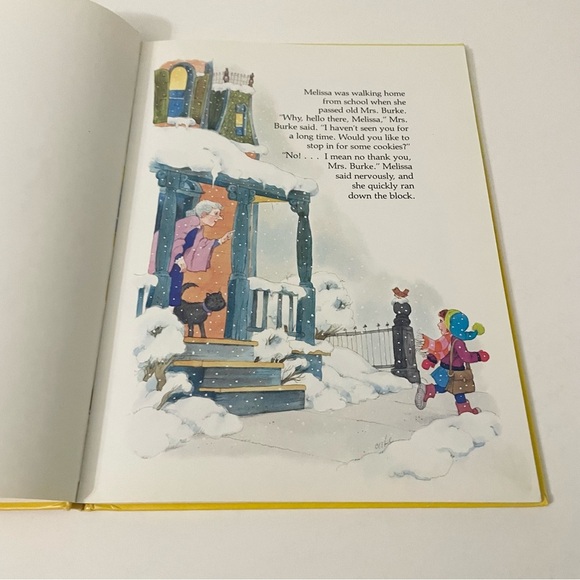 Vtg 1983 Care Bears The Witch Down The Street by Stephanie Morgan Hardcover - Picture 11 of 16